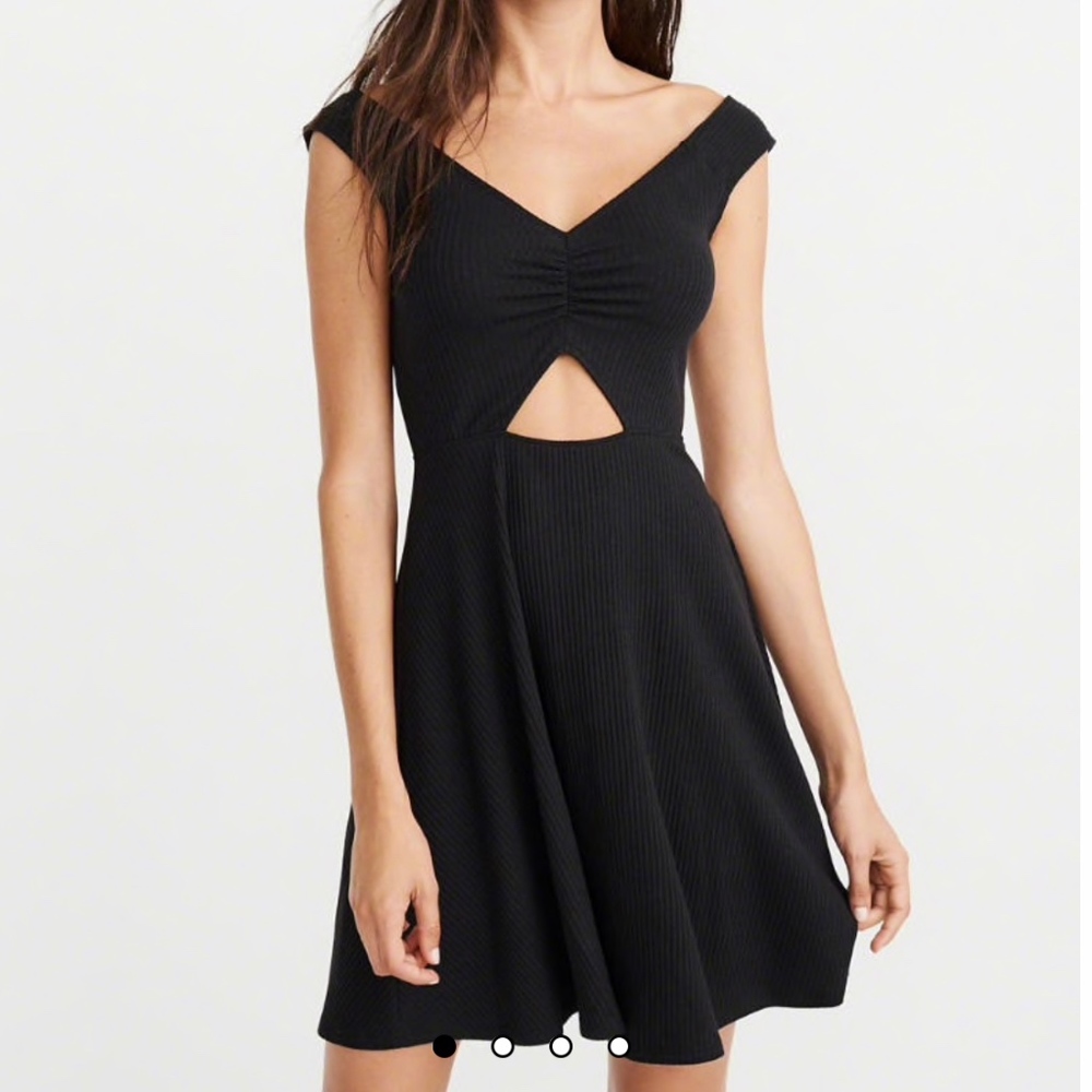 Abercrombie Off the Shoulder Cutout Dress - NWT - Picture 1 of 8